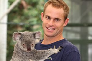 Andy Roddick and Brooklyn Decker spend some time at Brisbane's Lone Pine Koala Sanctuary.  Brisbane Tennis Centre, January 05, 2010.  Photo: Warren Keir (SMP Images).  Copyright - SMP Images 2010...For larger file size, please contact SMP Images photo desk...Conditions of Use - this image is intended for editorial use only (print or electronic). Any further use requires additional clearance.