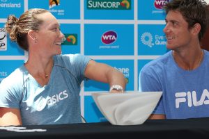 Sam Stosur and Matt Ebden conduct the draw. Brisbane International. GETTY IMAGES