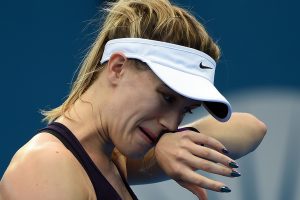 Eugenie Bouchard struggles in the heat at the Brisbane International - PHOTO: Getty Images