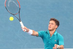 Diego Schwartzman volleys in his loss to Milos Raonic at the Brisbane international - PHOTO: Getty Images